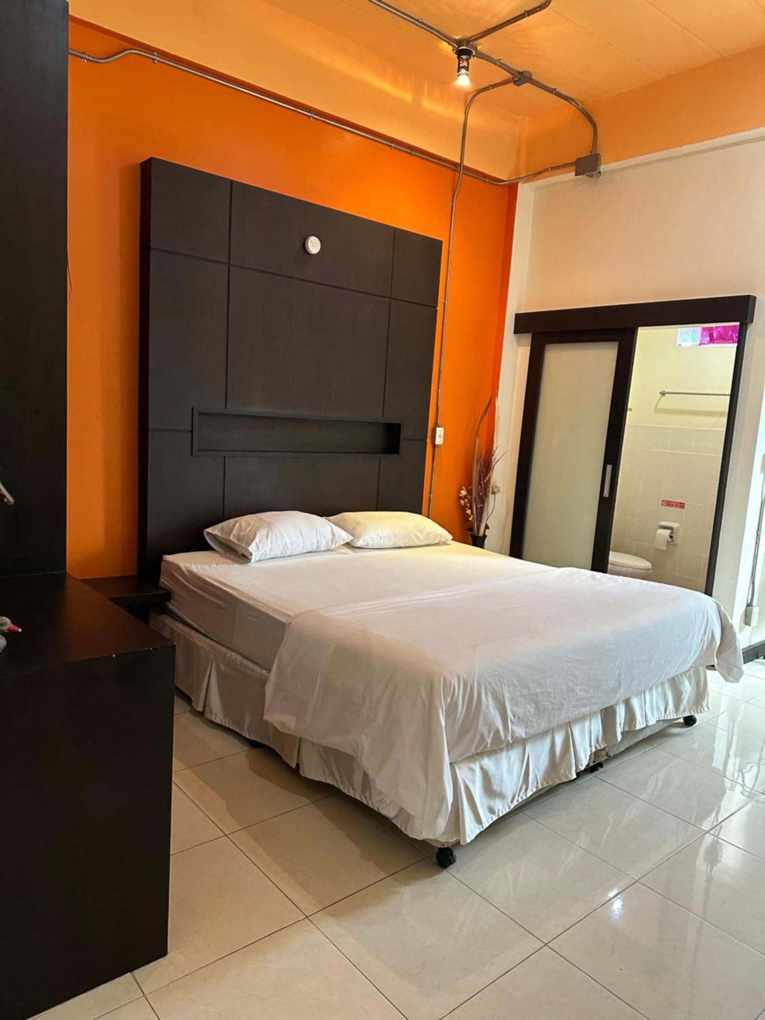 Cozy Place Patong Exterior photo